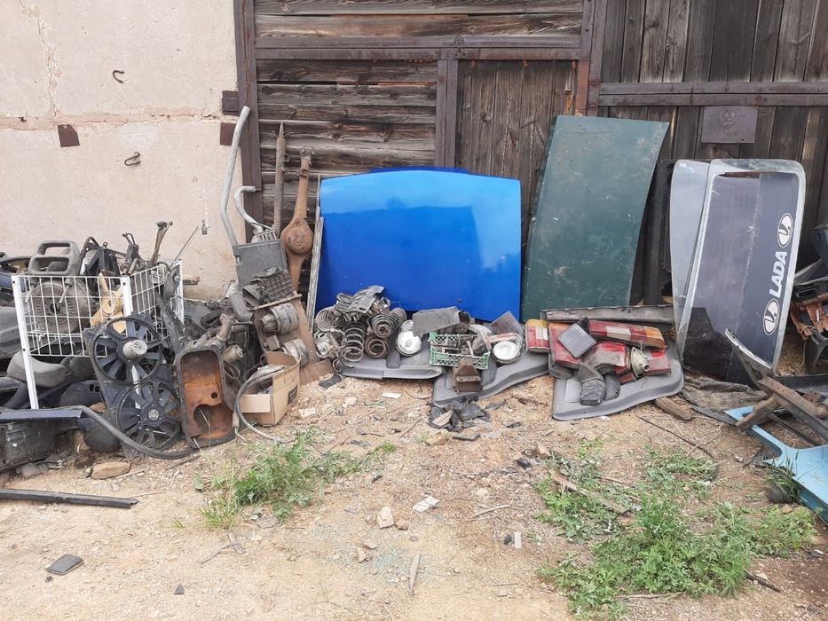 Продам капот ваз 2109 и многое другое