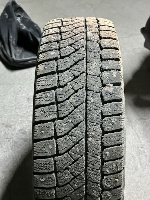 Покрышки в отличном состояние