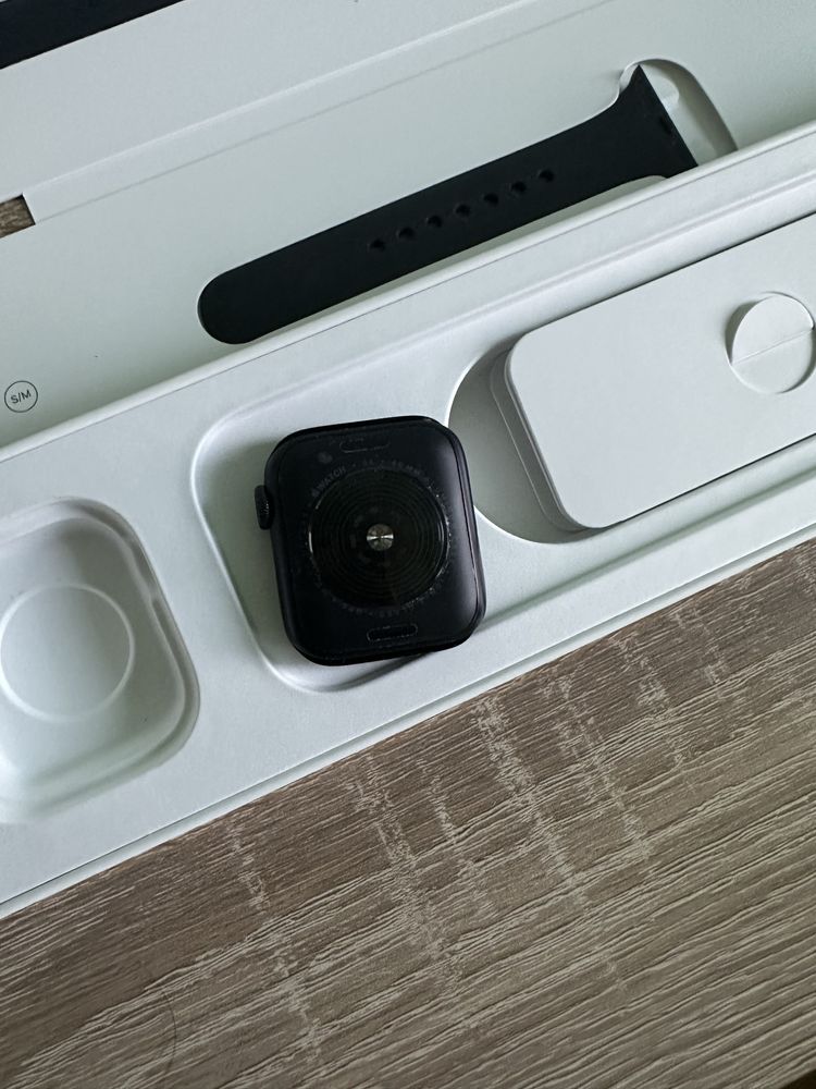 Apple Watch SE 2-ро поколение