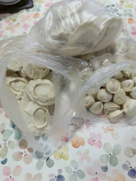 Продам полуфабрикаты ручной лепки, хахал,   говядина+ филе куриной гр.