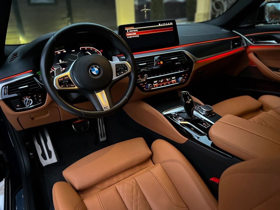 BMW G30/ 520d Facelift/ 2021/ M paket/ Head up/ Harman/ Trapa/ Full