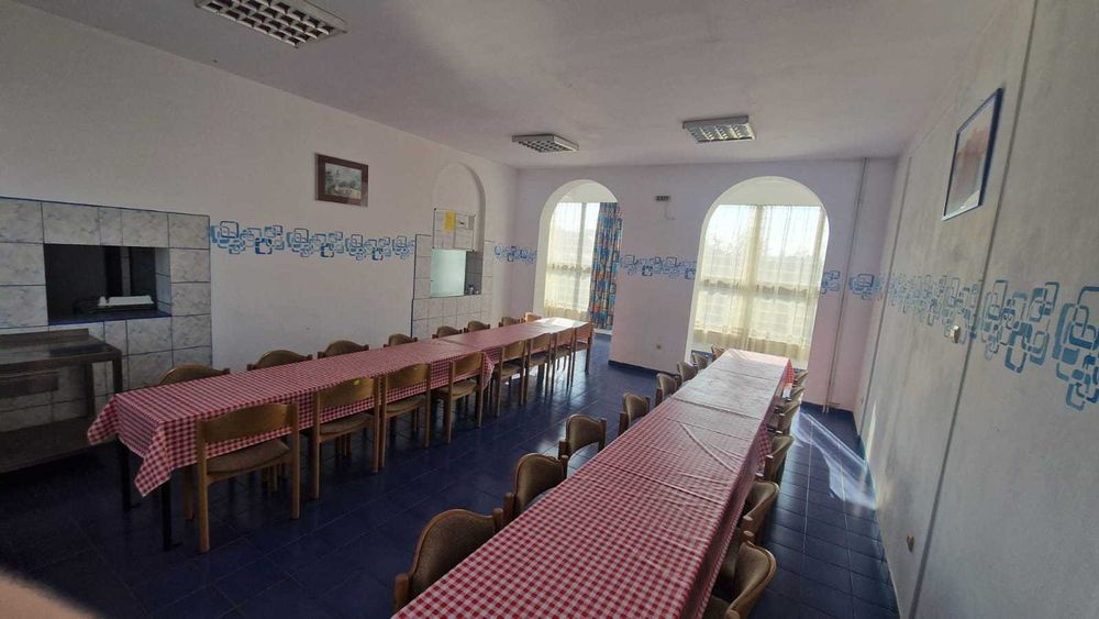 Ansamblu Imobile Lipova jud. Arad ( 3 Clădiri: 743mp, 203mp. 113mp)