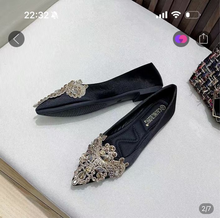 Продам новые туфельки балетки