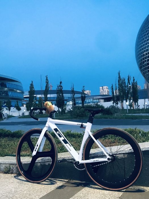 FIXSED GEAR ОБМЕН НА плейстейшен 4 GT-rakermax