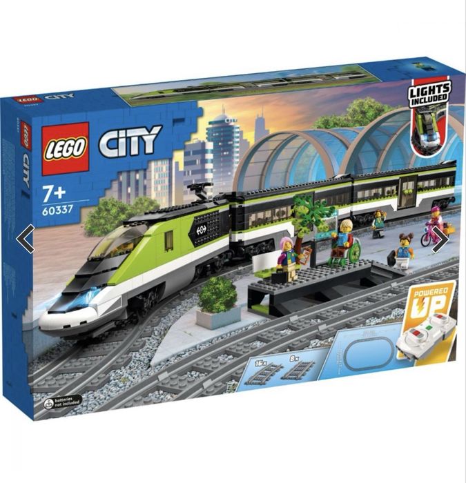 LEGO® City - Tren expres de pasageri (60337)