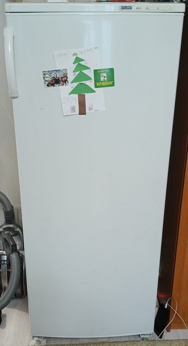 Продаю морозилку недорого