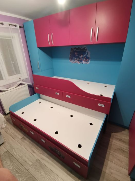 Dormitor copii în formă de L