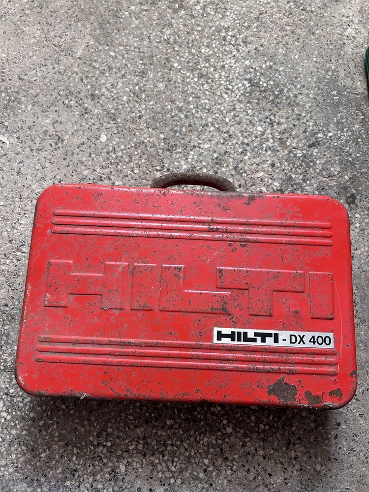 Взривомонтажен пистолет Hilti DX 400