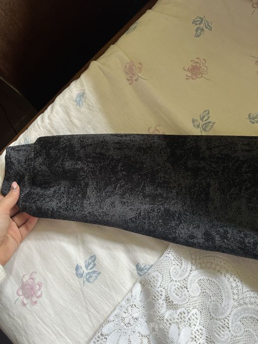 Чисто нов мъжки български суичър