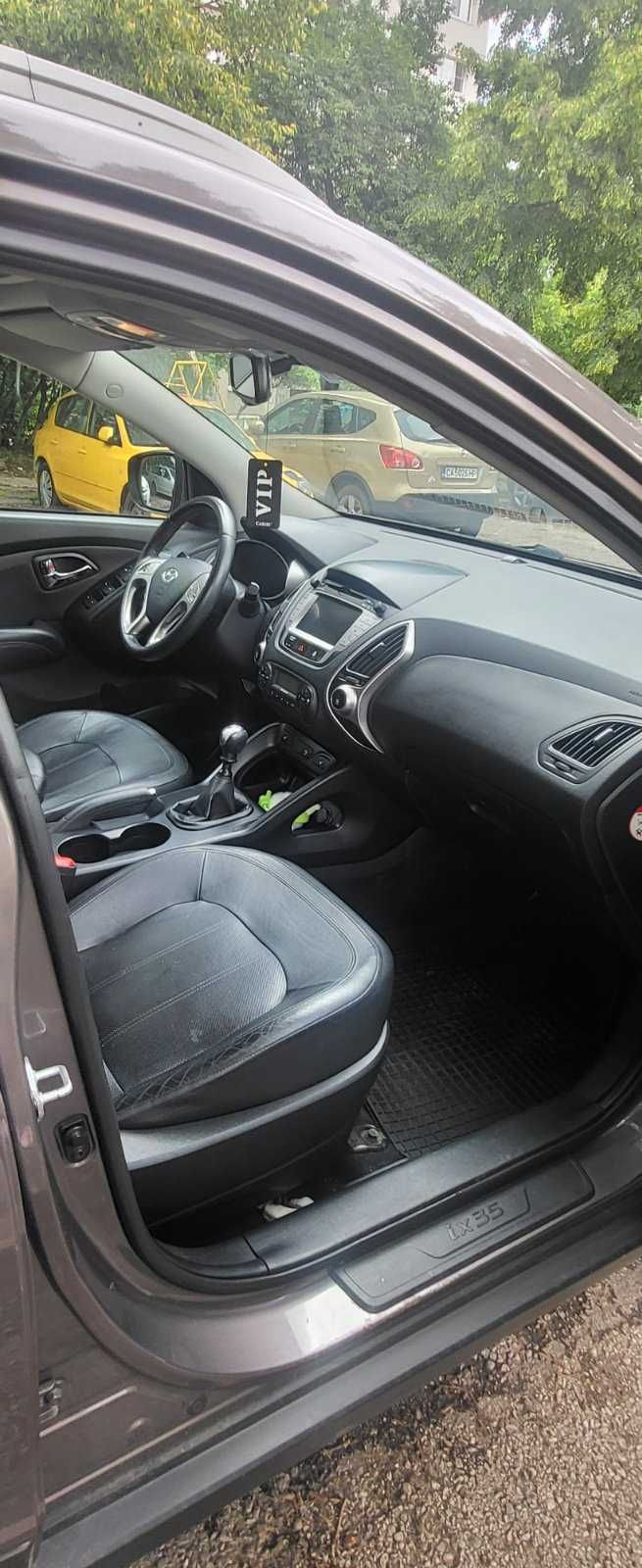 Хюндай ix35 2.2CRDI 2012г.