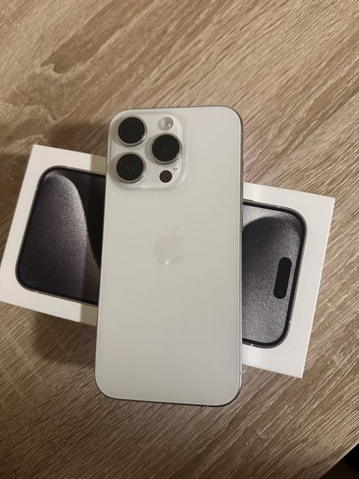 Vand/Schimb IPhone 15 pro 128 gb