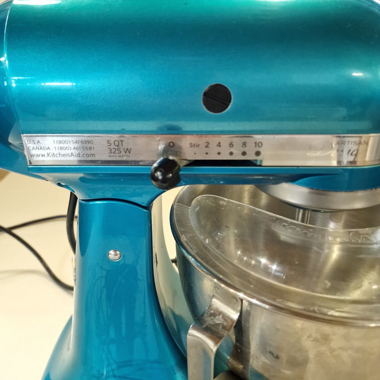 Kitchen Aid DESING планетарен миксер с 4 вида аксесоари