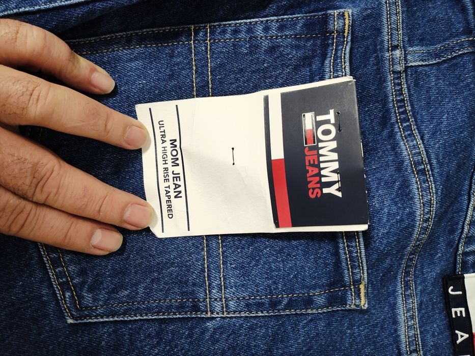 Blugi Tommy Hilfiger