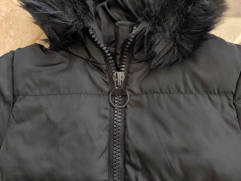 Дълго яке с обемни джобове