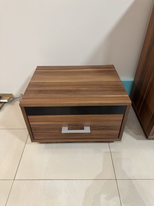 Нощни шкафчета….