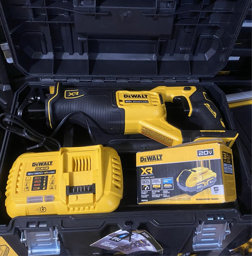 Наборы электроинструментов DeWALT Девольт оригинал