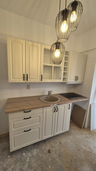 Montaj Mobila de Bucatarii,Sufragerii,Dormitoare,Parchet,Usi