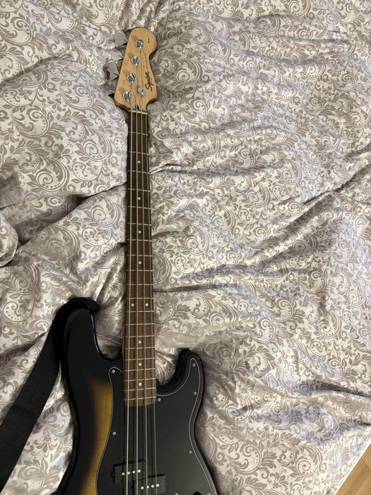 Vand Bass Squier nefolosit