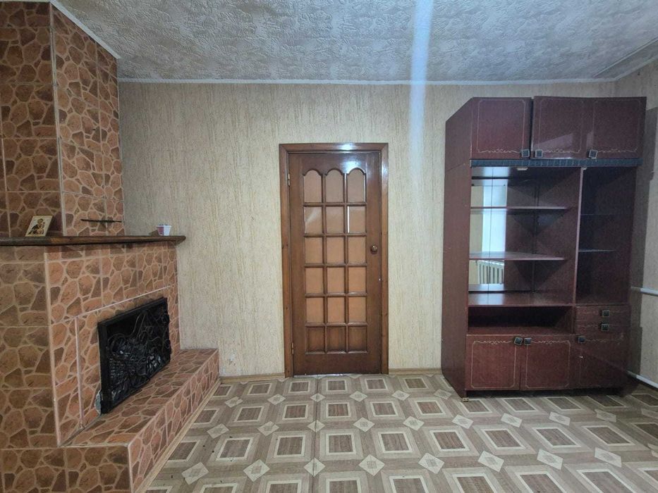 Продам 4 комн дом в соцгороде