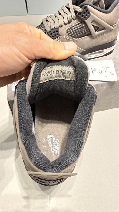 Air Jordan Retro 4 Cave Stone