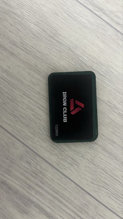 Продам Абонемент в зал айрон клаб