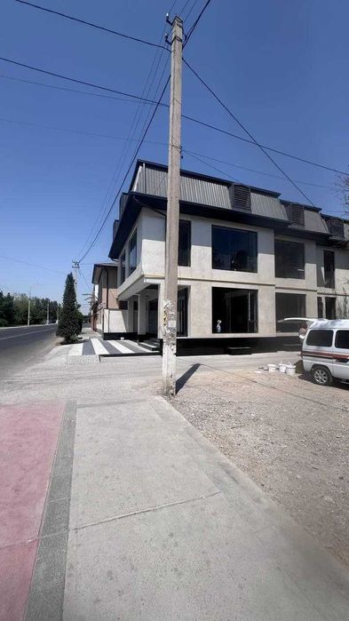 Саракулька На главной дороге 3 этажа + подвал 400м2  Парк Фуркат
