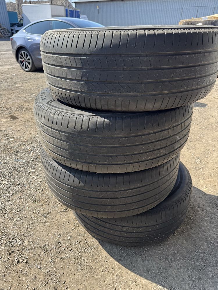 Продавам летни гуми Bridgestone R18 265/60