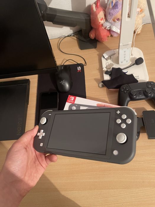Nintendo Switch Lite С Играми
