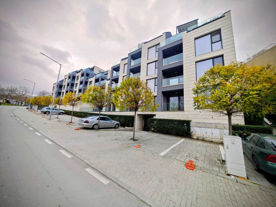 Продава се Двустаен апартамент в Каварна - 72 кв.м за 815 €/кв.м - Снимка #2