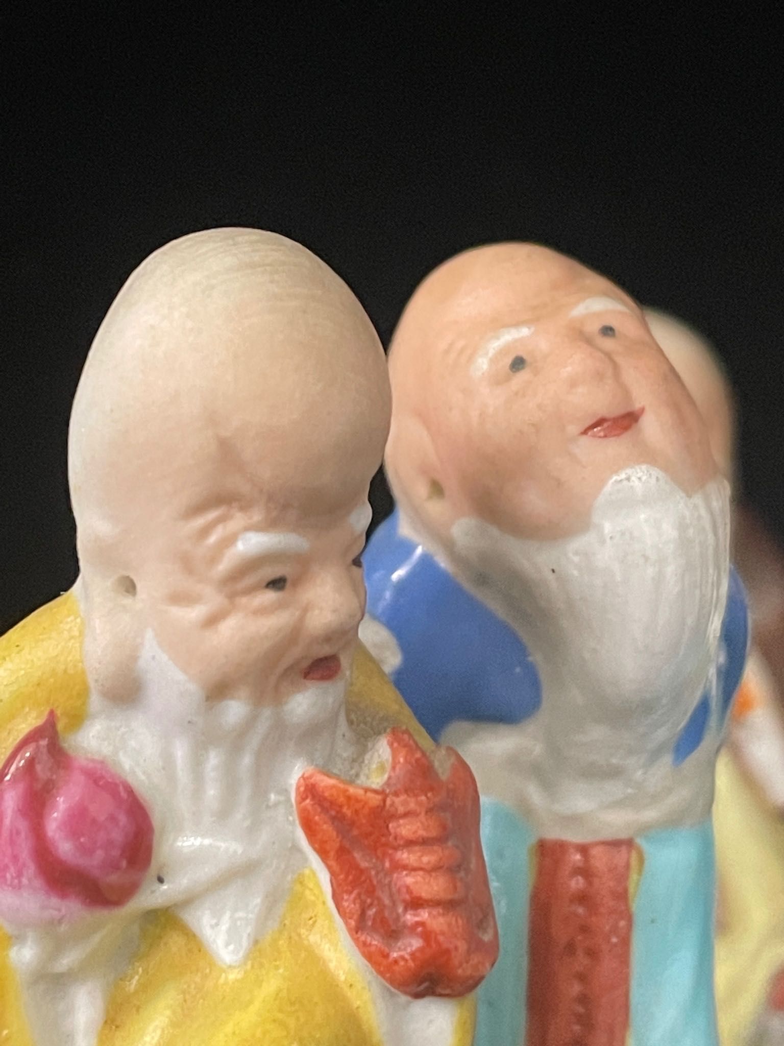 6 миниатюрни порцеланови китайски мъдреци