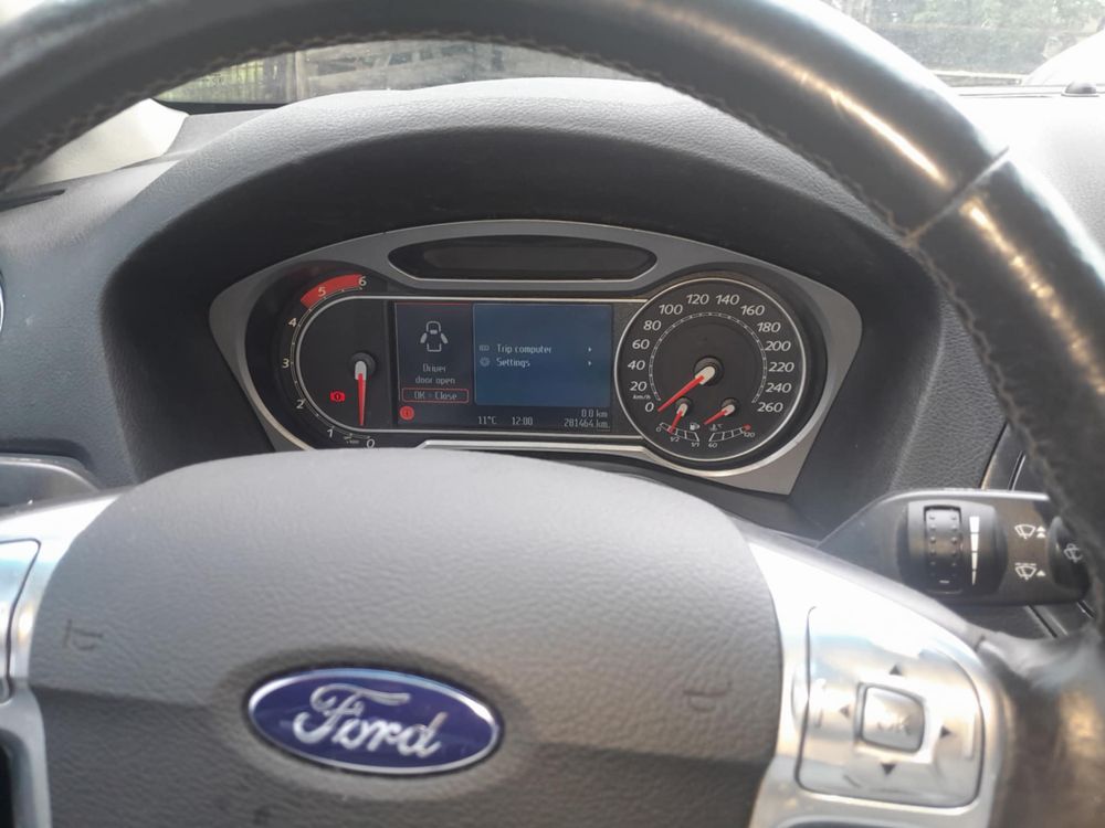 Se vinde ford mondeo 2.0 din 2008 urgent masina este in stare buna