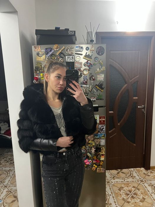 Haina din blana naturala