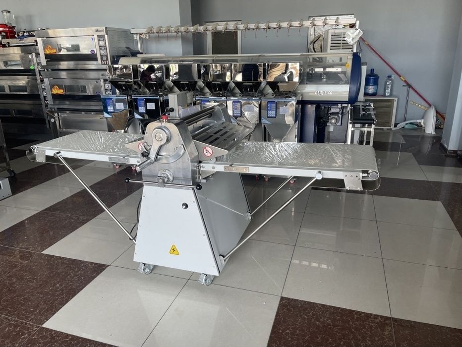 Тестораскаточная машина - Xamir yoyish uskunasi (Testoraskatka)
220 Vo