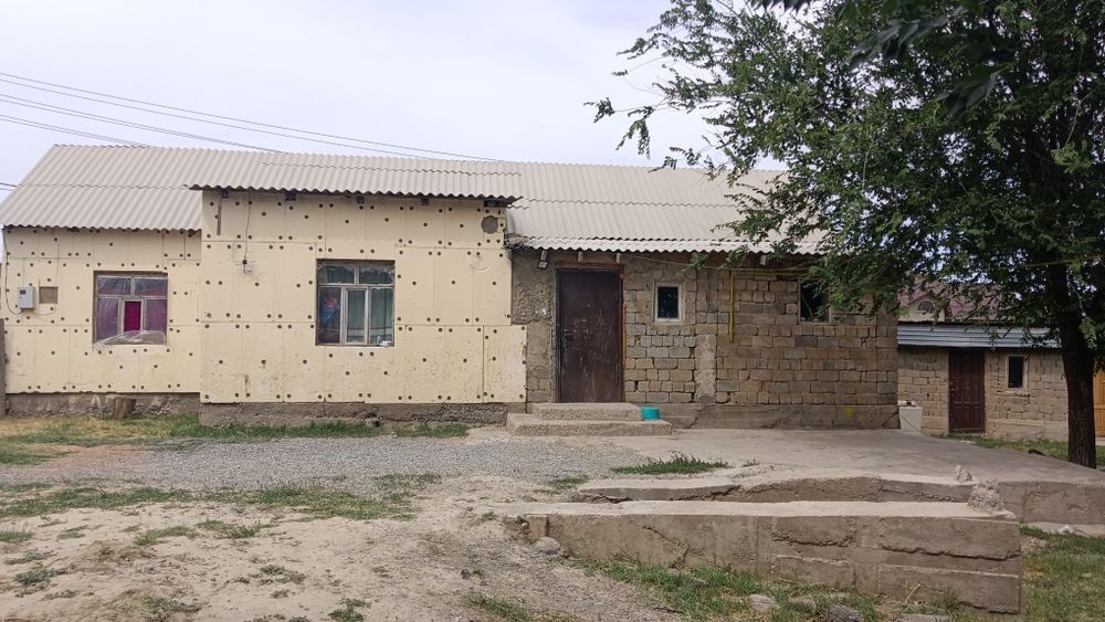 Времянка үй сатылады.