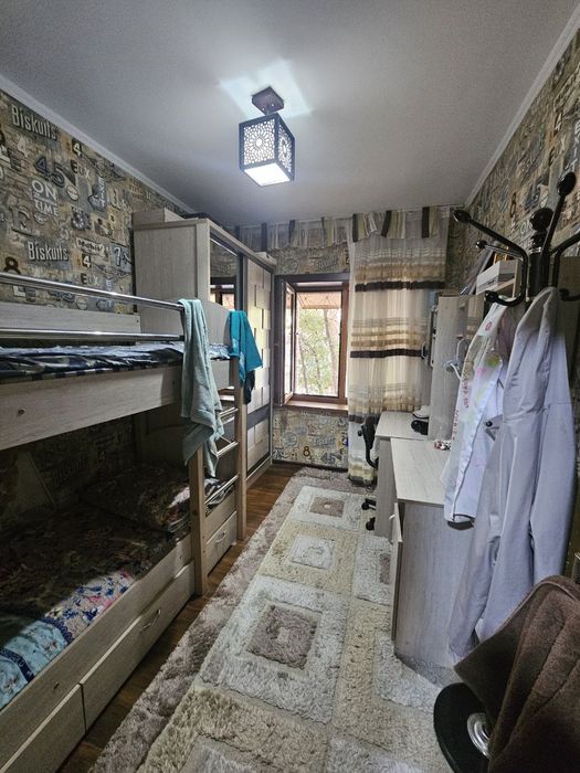 3/2/5 метро Максим Горький