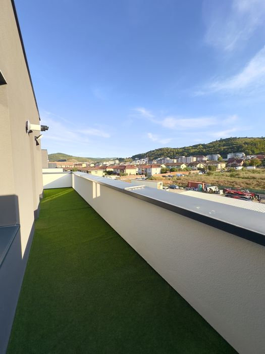 PROPRIETAR- vand ap.2 cam cu terasa de 25 mp, mobilat, utilat