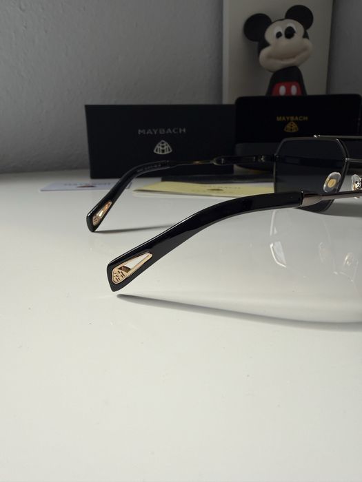 Слънчиви очила MAYBACH