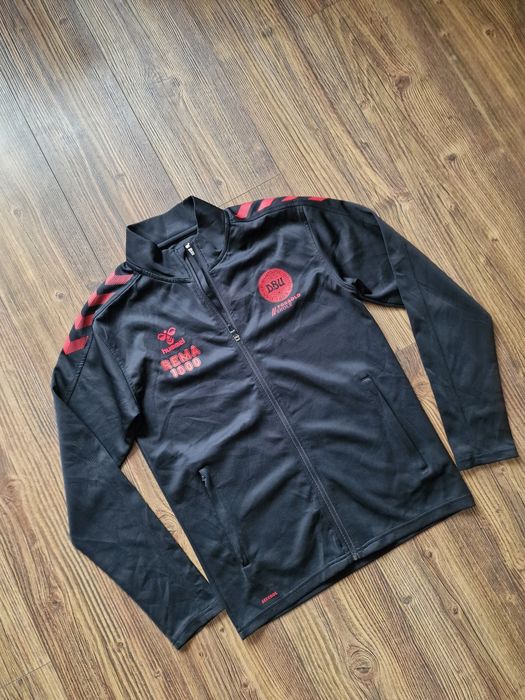 Страхотен спортен  комплект анцунг HUMMEL x Denmark National размер S