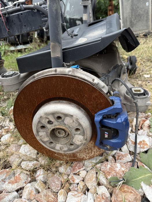 Комплект спирачни апарати с дискове БМВ Г30 М Bmw G30 M