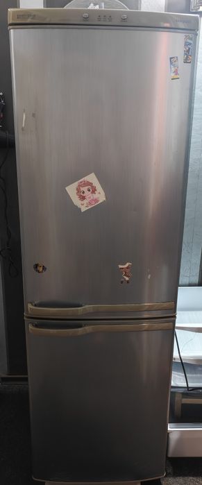 Продам холодильник Samsung 45000