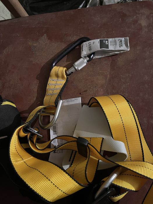 Оборудване за катерене  Petzl