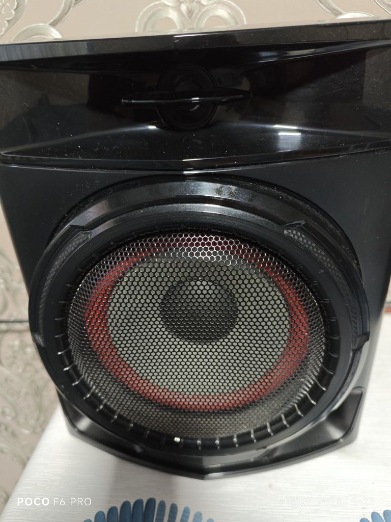 LG X  BOOM  CJ  44