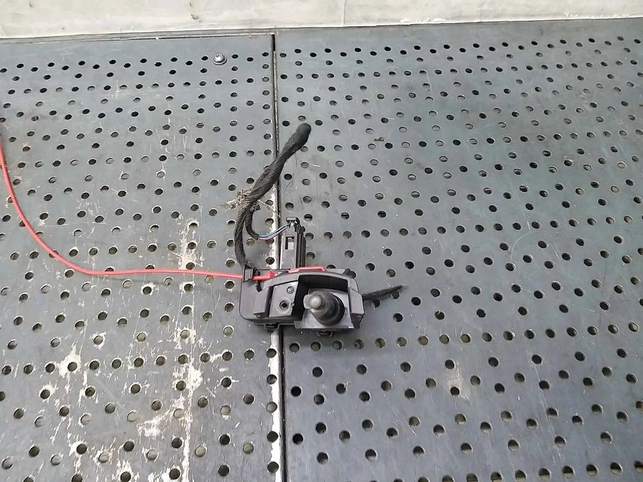 Motoras usita rezervor audi a4 b8 8k