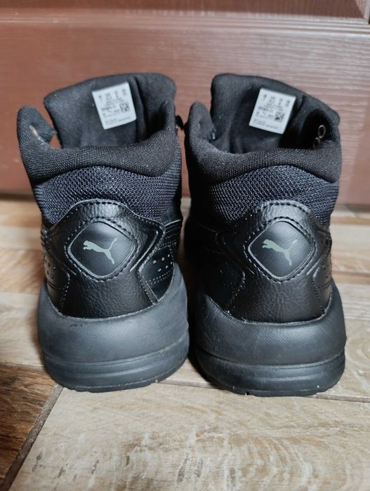 Sneakers Puma 40,5 negru, merge pentru 39-39,5