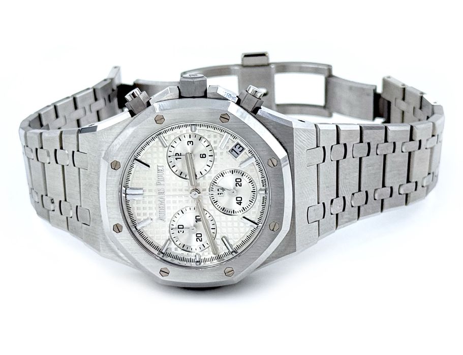 Audemars Piguet Royal Oak Selfwinding Chronograph White Dial