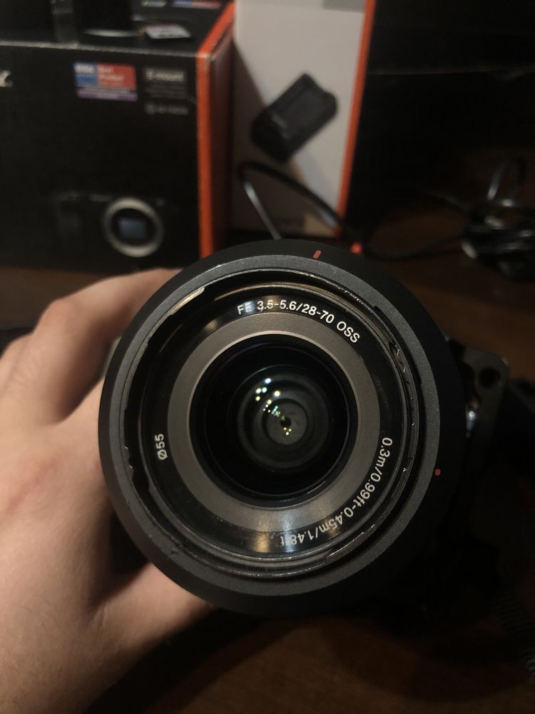 Sony a6500 с двумя объективами: 28-70 F3.5-5.6 , Sigma 16mm F1.4
