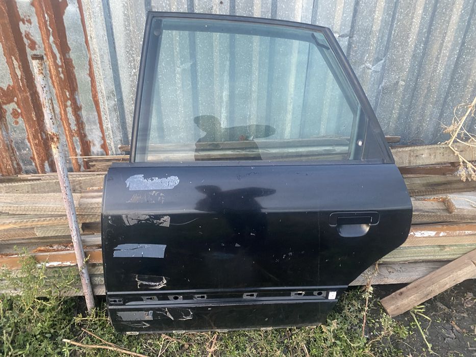 Запчасти ауди 100 , дверь ауди 100,балка ауди 100, маховик ауди 100,