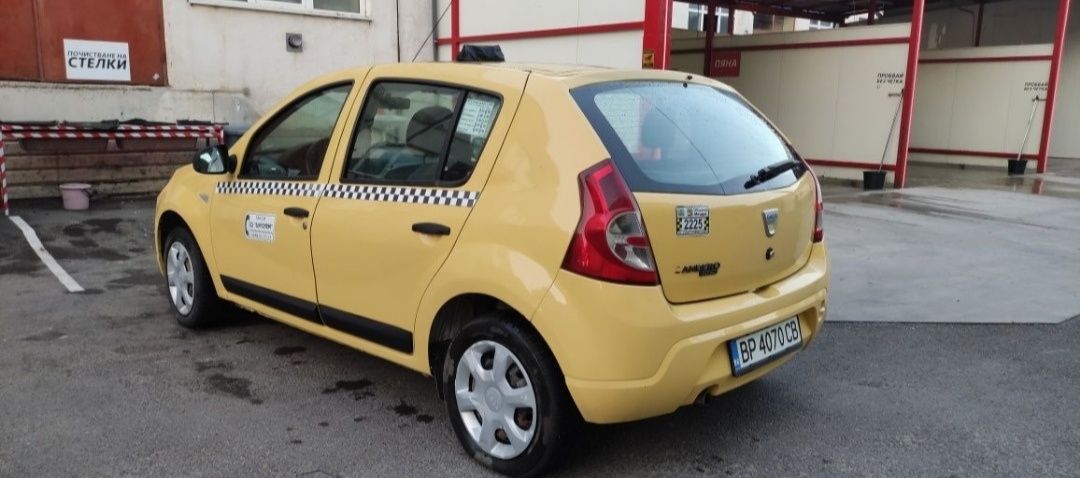 Dacia sandero 2010 1.4 LPG