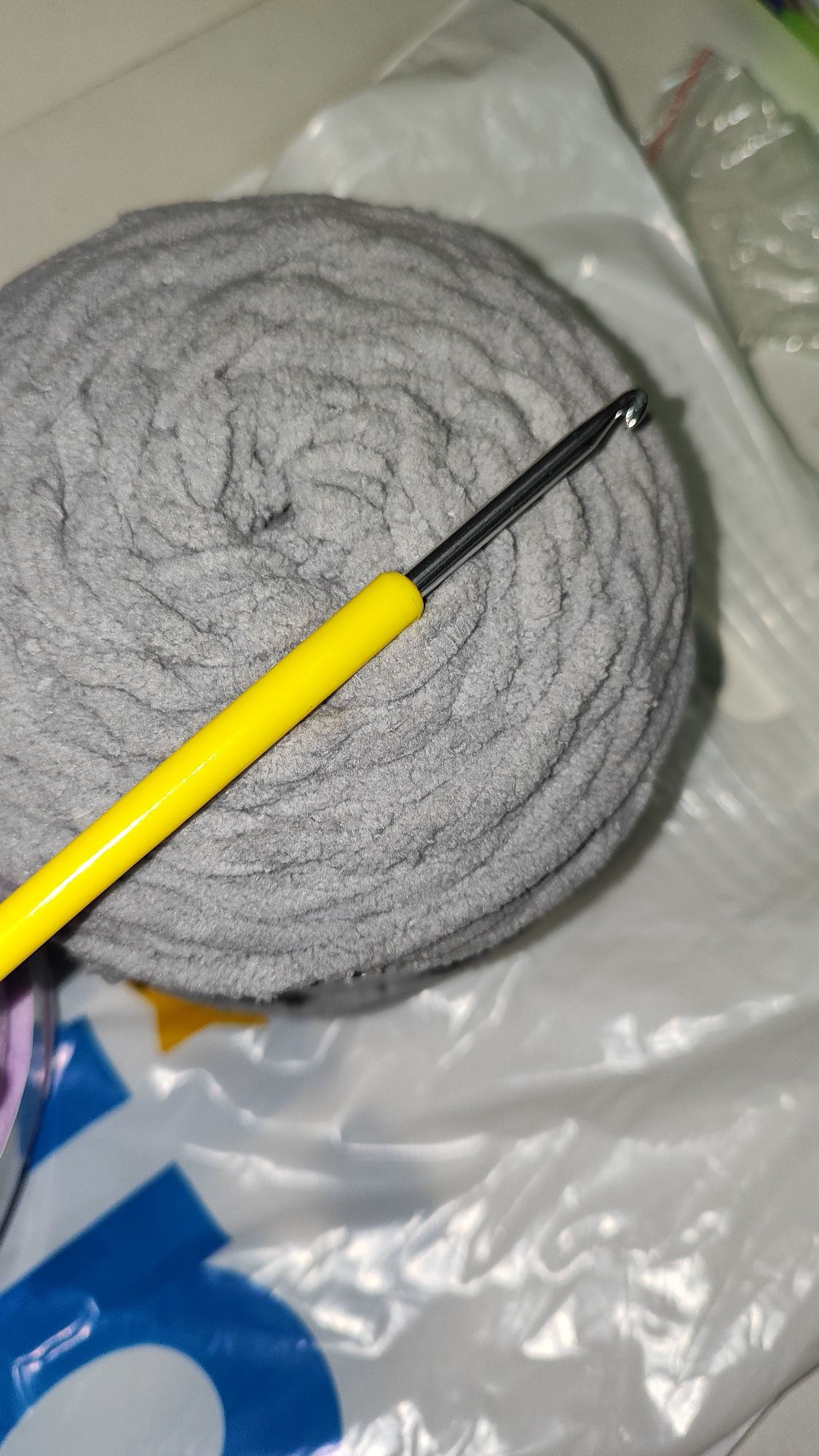 Пряжа плюшевая крючок для вязания