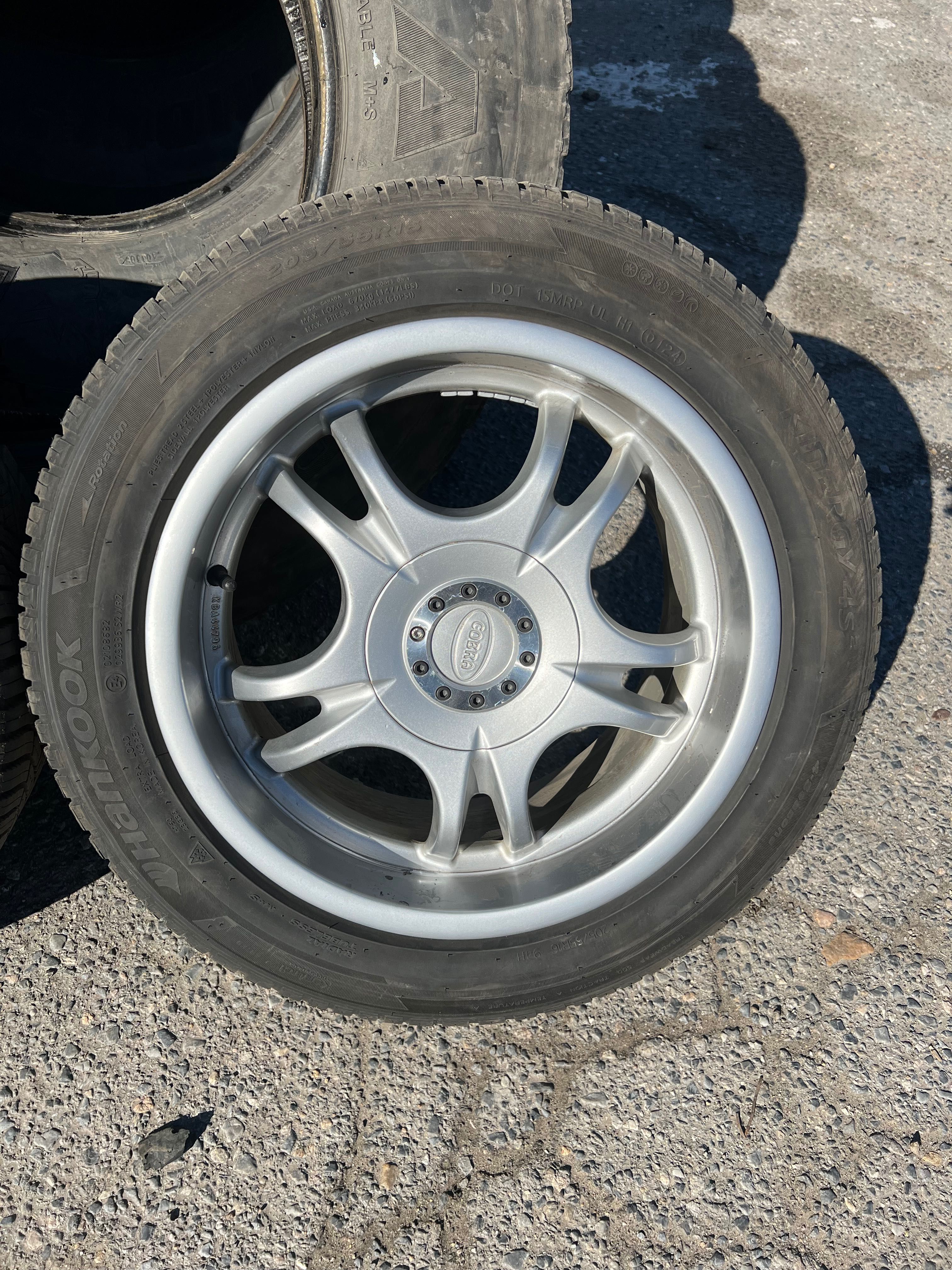 Джанти OZ cobra 16 цола на два размера с гумите Hankook all season.